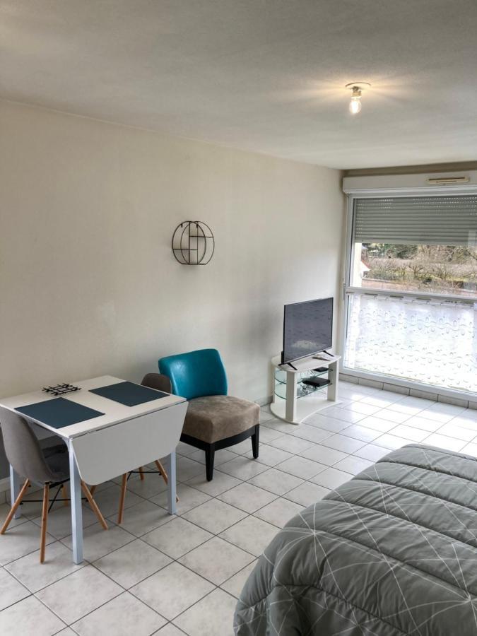 Studio 37 M² Baccarat Apartment Ngoại thất bức ảnh